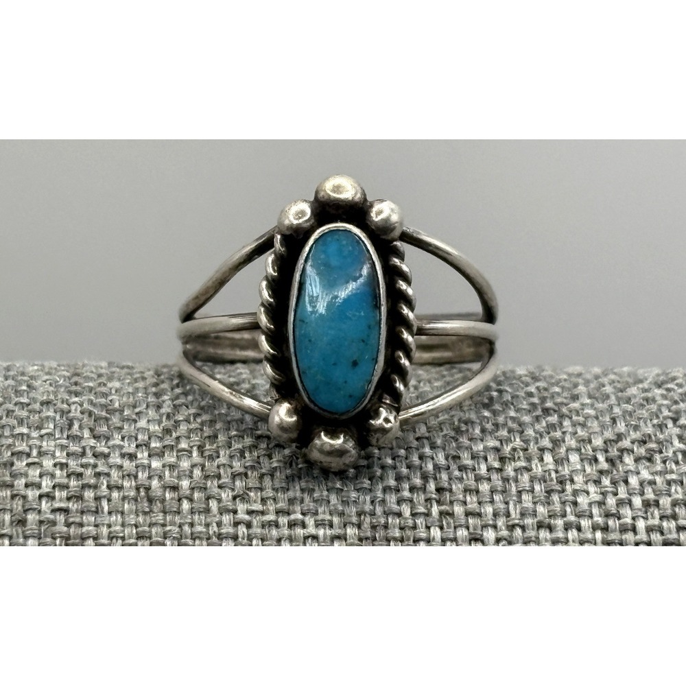 Vintage Sterling Silver Southwestern Turquoise Cabochon Ring Size 6.5